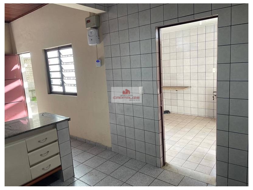Casa com 3 suÃ­tes, sendo 1 suÃ­te master, sala de estar co hall de circulaÃ§Ã£o — foto 9
