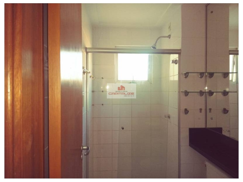 Apartamento 71m2, com 3 quartos sento 1 suÃ­te